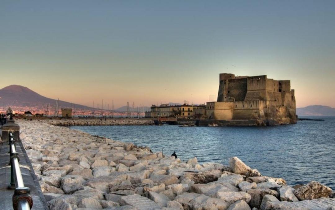 Pit Stop Napoli Centrale エクステリア 写真